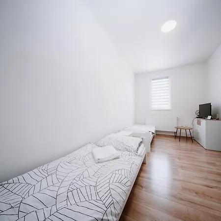 Air Apartment *